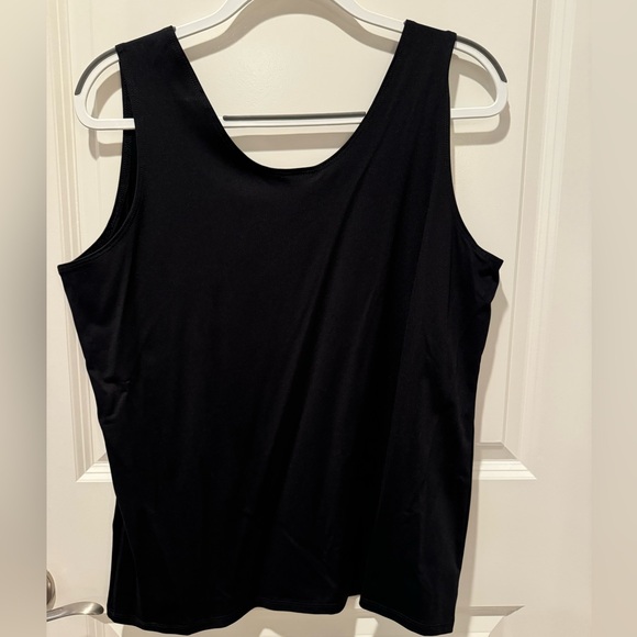 NWT Chico’s microfiber contemporary tank, basic knit Black size 3 - Picture 2 of 5